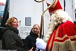 s0050_ARC-Foto_Burgemeester_Spies_en_kinderwethouder_Anna_Slot_heten_de_Sint_welkom.jpg